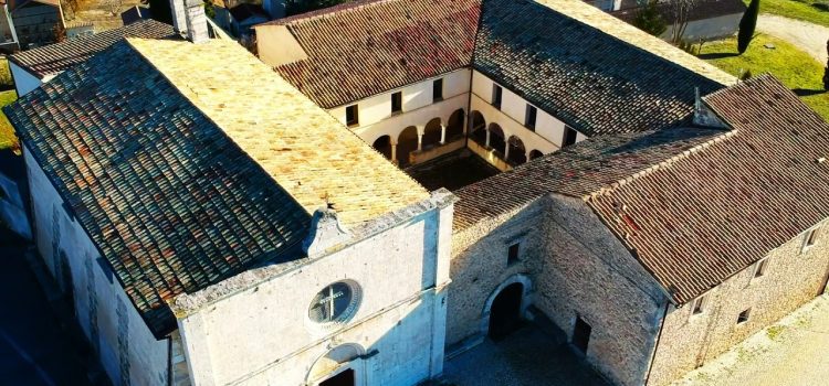 OSTELLO SUL TRATTURO – Coop. Oro Rosso